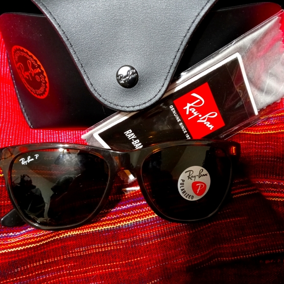 Brand New Ray bans